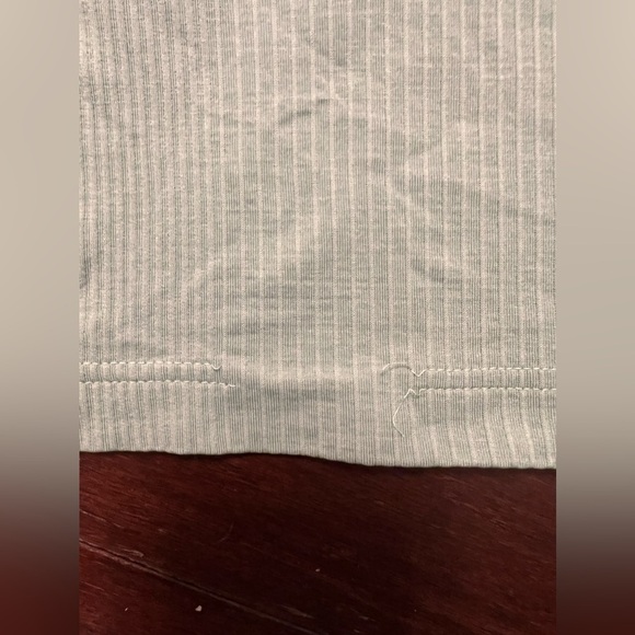 ❤️ Lululemon Delicate Mint Ebb to Street Crop Tank Size 4 - Picture 8 of 9